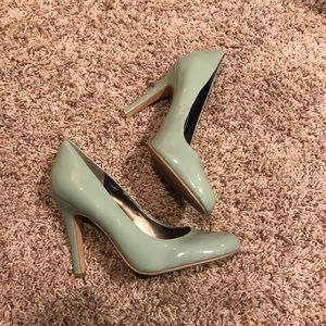 Jessica Simpson Teal Pumps Size 8